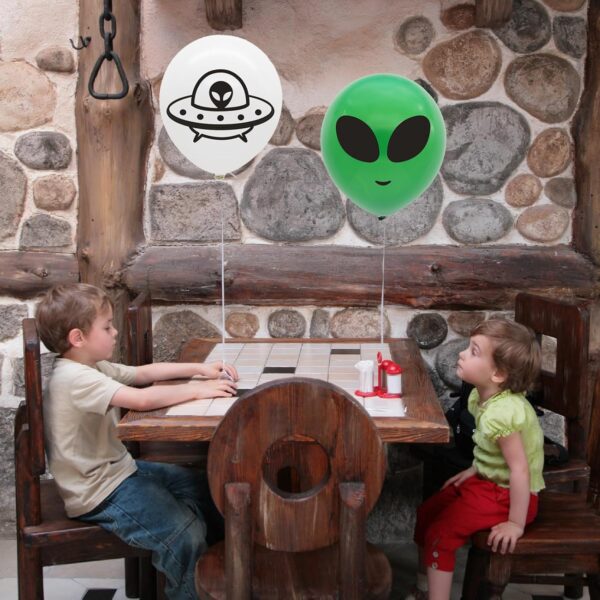 Globo alien cool (verde, negro y gris) 12" con helio - Imagen 5