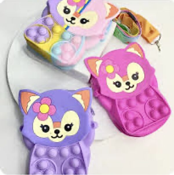 Monedero pop it cutie con correa (diseños y colores variados) - Imagen 3